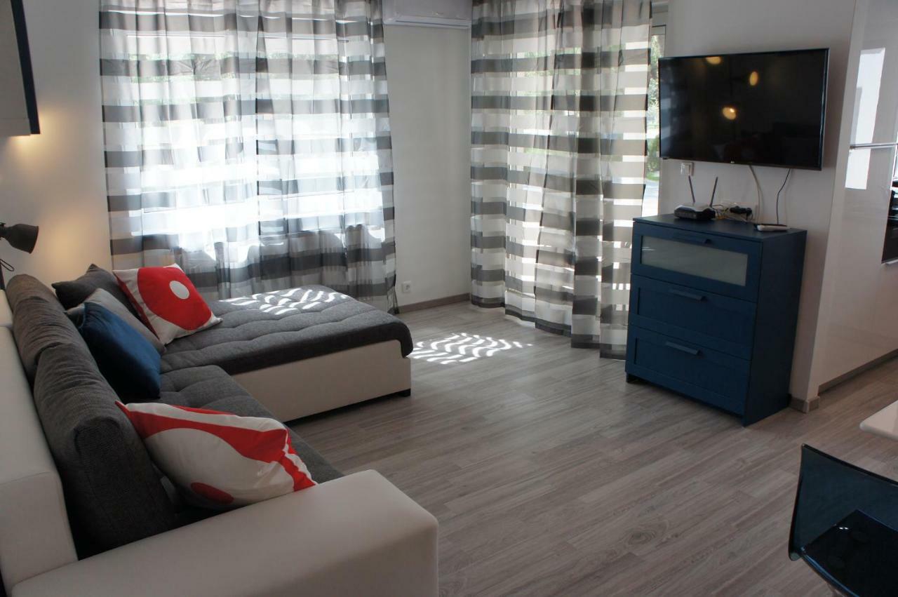 Laguna Beach Apartmanok Siofok Exterior photo
