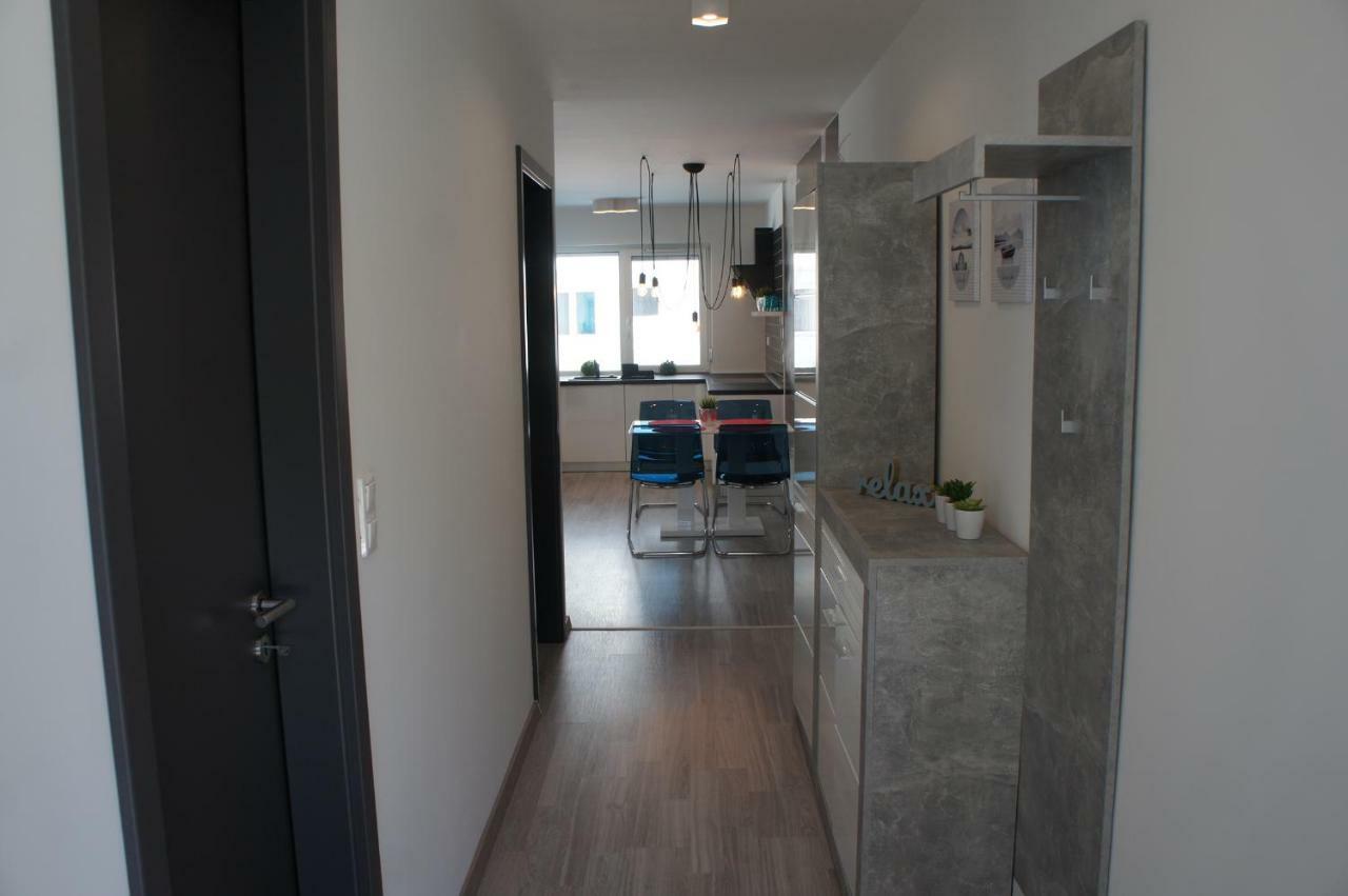 Laguna Beach Apartmanok Siofok Exterior photo